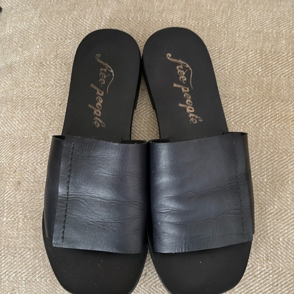 Free People Leather Sandles Size 6